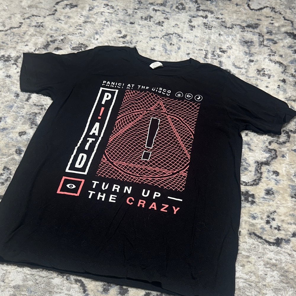 Panic! At The Disco Graphic Band T-Shirt Black Red “Turn Up the Crazy” Size M - Picture 4 of 5